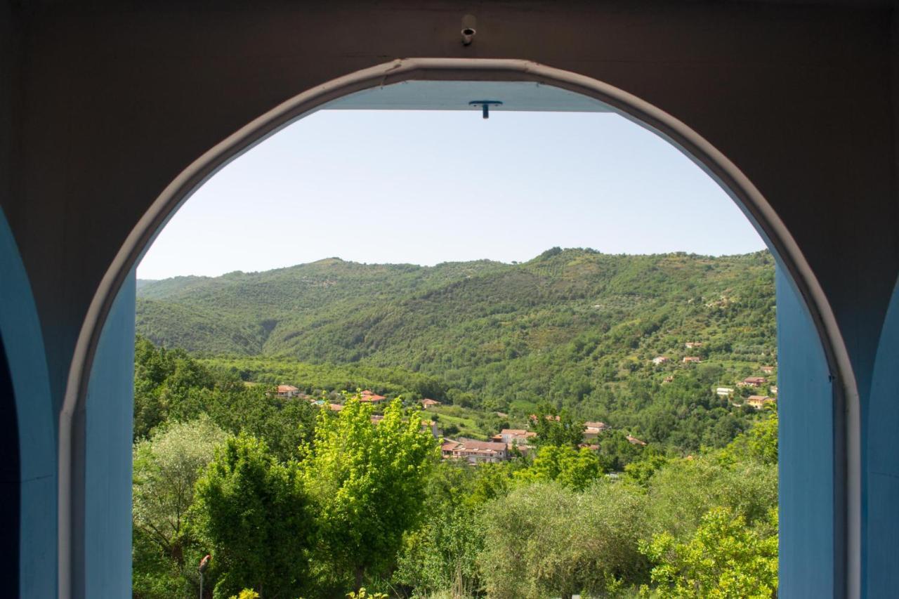 Benvenuti Nel Sud Bed & Breakfast Sessa Cilento Екстериор снимка